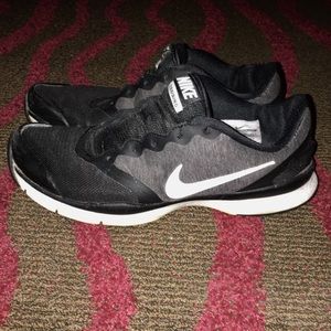 ®️Nike Women’s Running Shoes®️